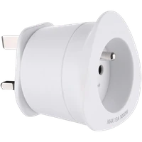 Adaptador eléctrico para los enchufes malteses.