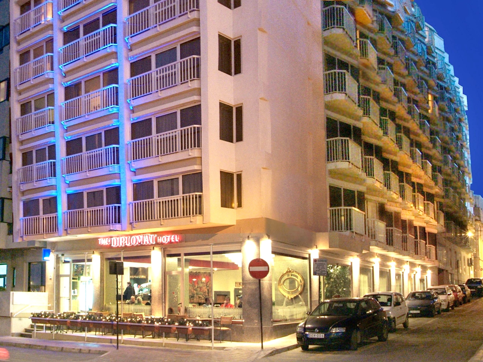 Fachada del Diplomat Hotel en Sliema