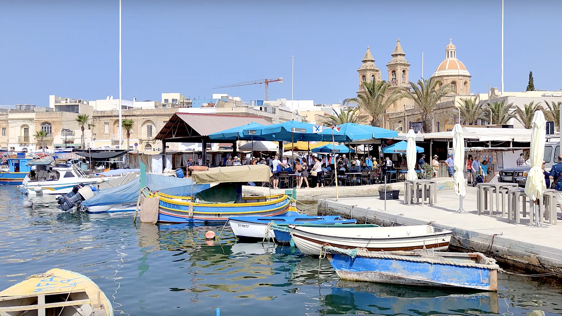 Il porto di pesca di Marsaxlokk e i suoi luzzu, Malta