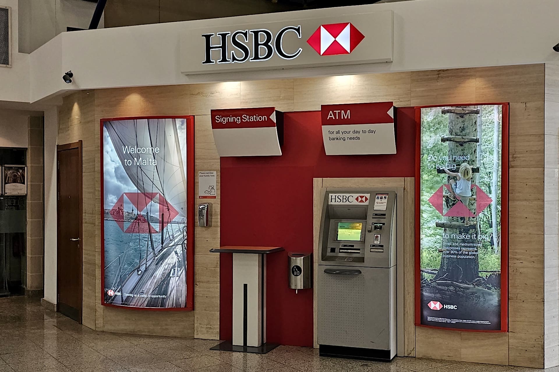 HSBC ATM Malta HSBC ATM at Malta airport