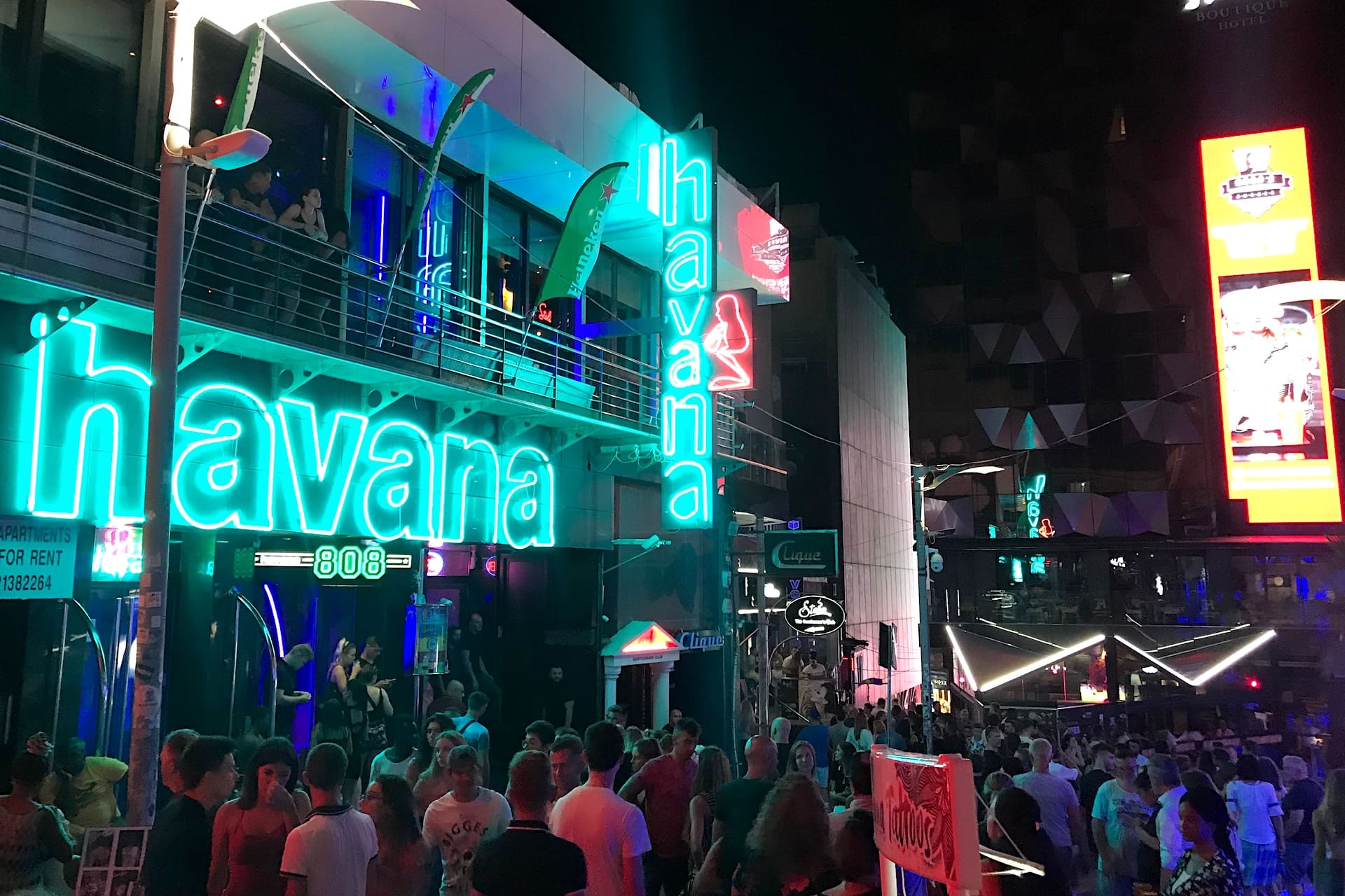 Paceville Nightlife District, Malta Nightlife street in Paceville with crowds in front of Havana