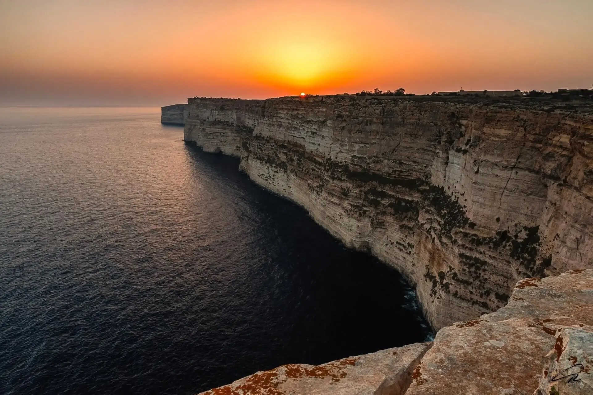 Acantilados de Sanap, Gozo, Malta Acantilados de Sanap, Gozo, Malta