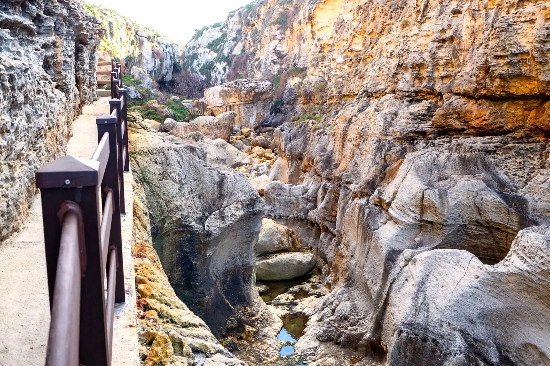 Pasaje de la Ventana de Wied il-Mielaħ Pasaje de la Ventana de Wied il-Mielaħ, Gozo, Malta