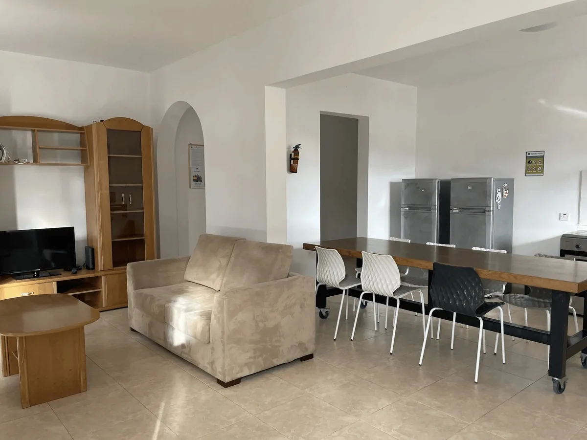 Apartamento Valley View – sala comum Quarto individual de um apartamento Valley View ESE Malta