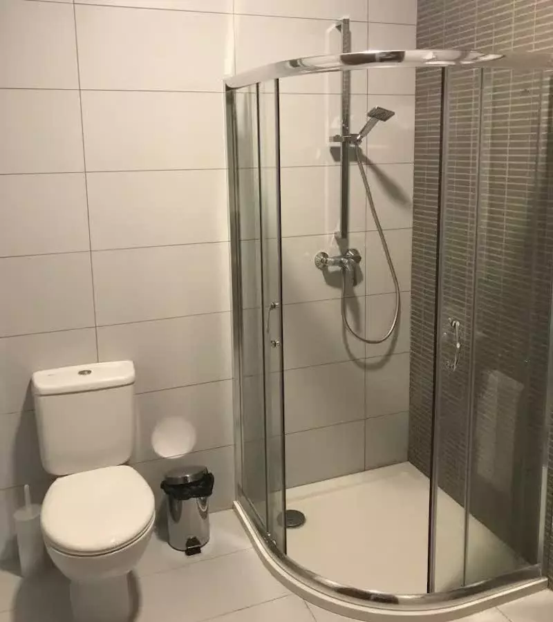 Douche appartement économique ESE