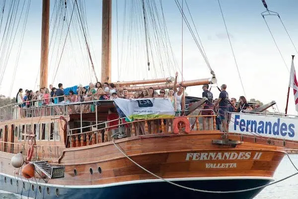 Boat Party lors d'un séjour linguistique à Malte