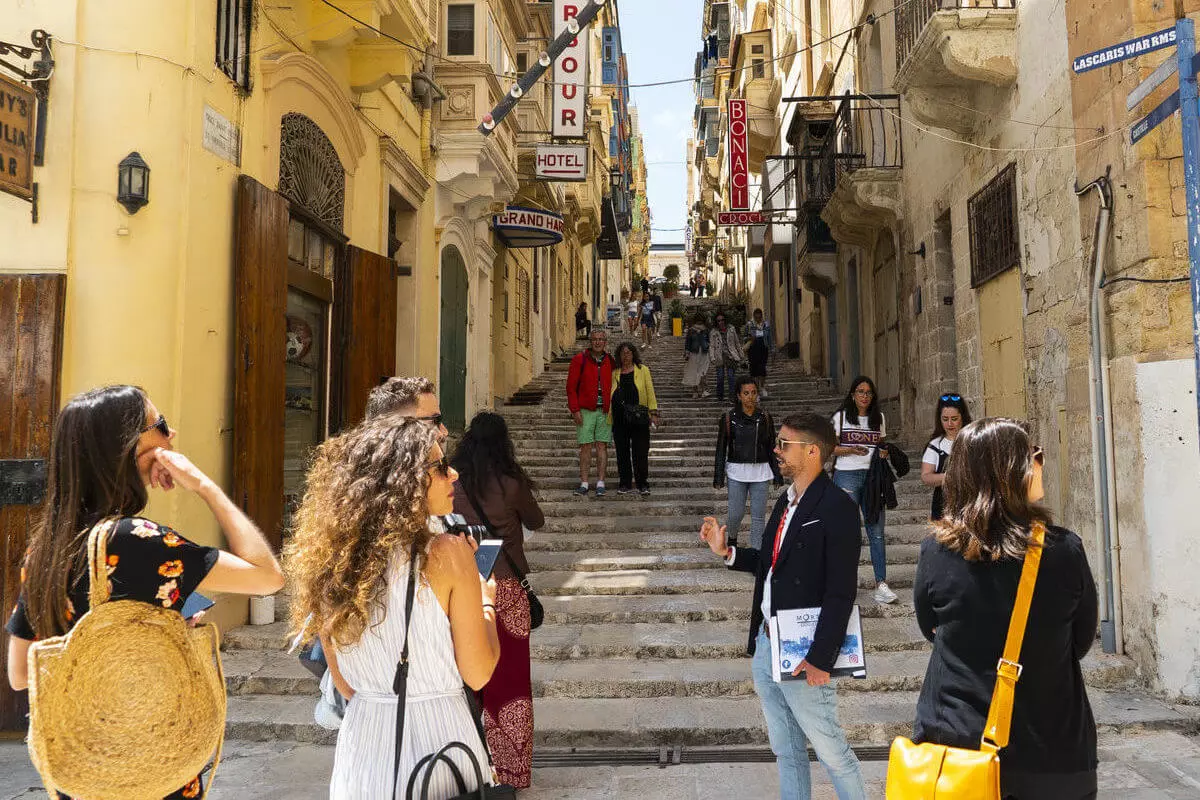 Guided tour through the streets of Valletta