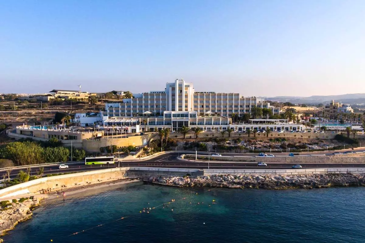 Edifício do Salini Resort Hotel em Malta
