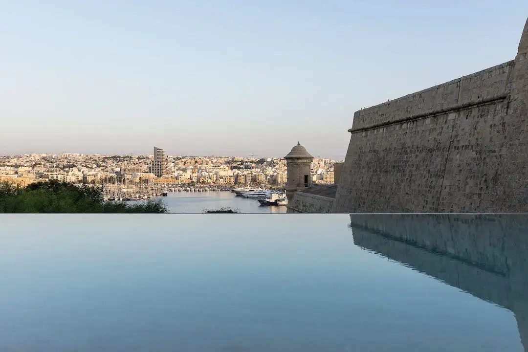 Infinity pool with view over Marsamxett, The Phoenicia Malta