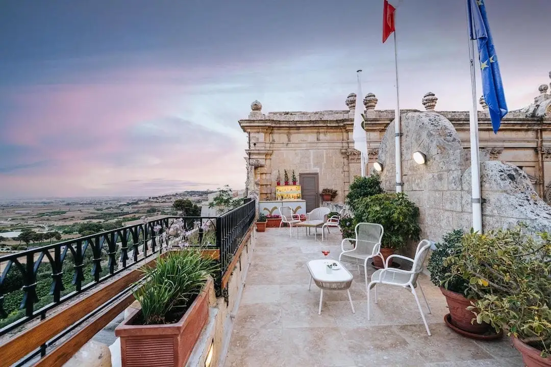 Terrasse avec vue sur le coeur de Malte
