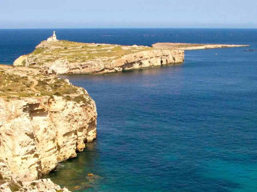 Vista de la bahía de San Pablo en Malta
