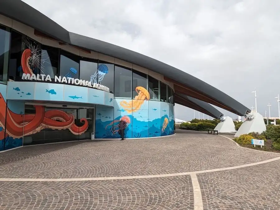Acuario de Malta Entrada del acuario de Malta