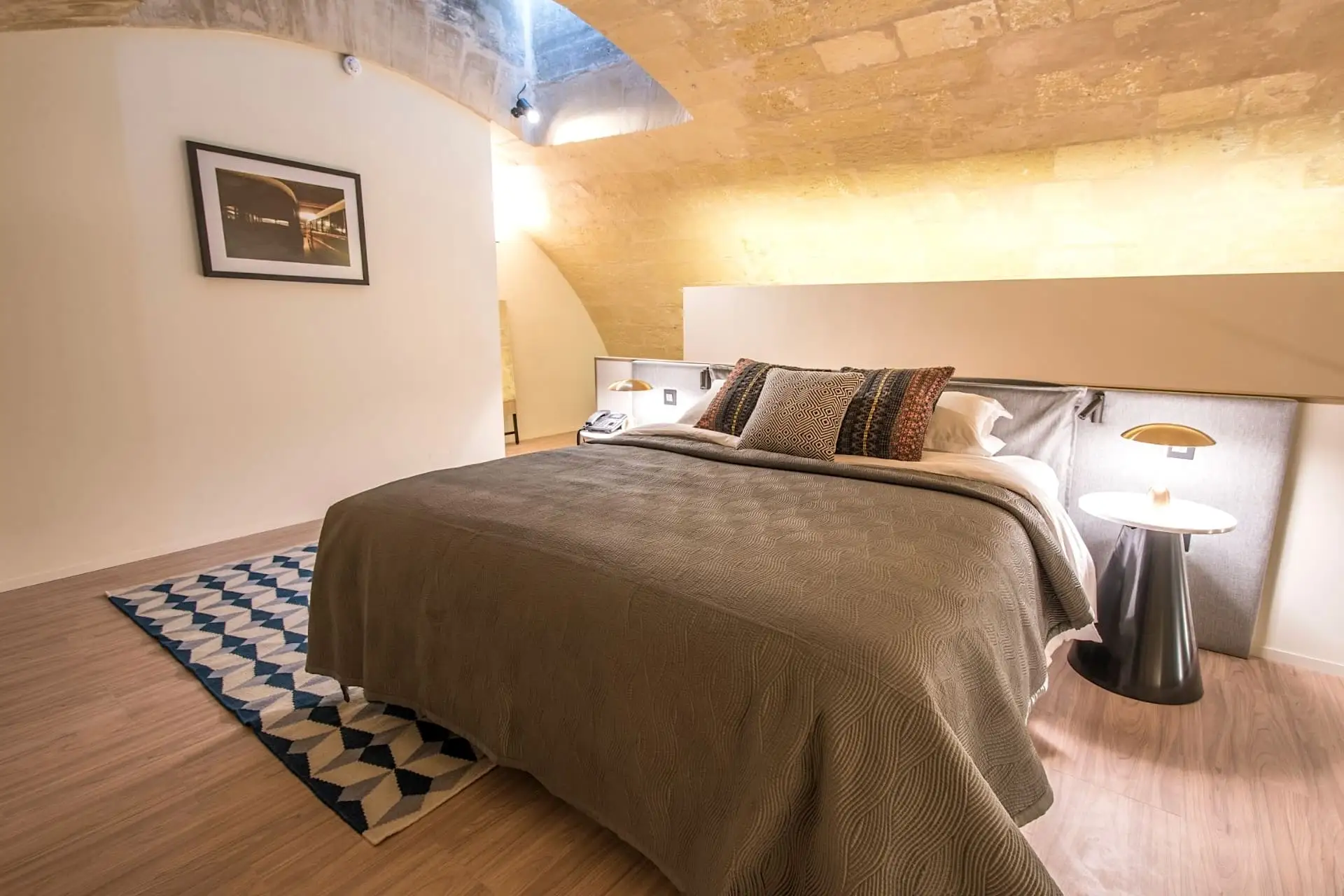 Cama doble de una habitación del Cugó Gran Macina Malta