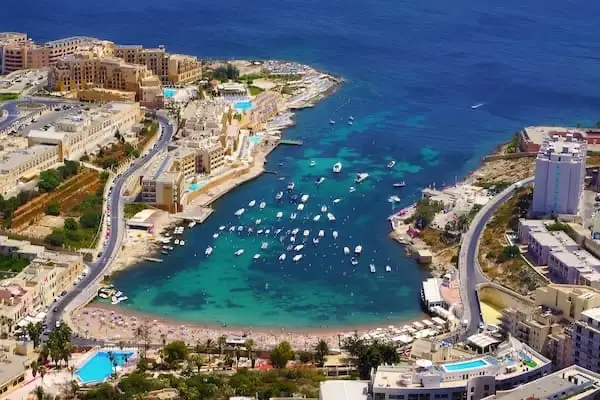Vista della baia di St Georges dal cielo