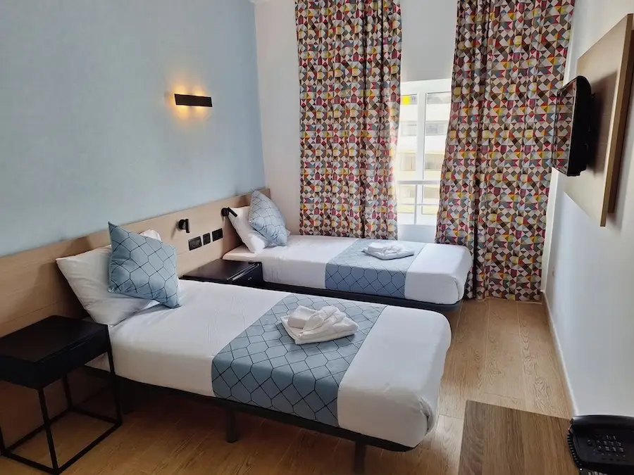 Twin room at the Day's Inn Hotel