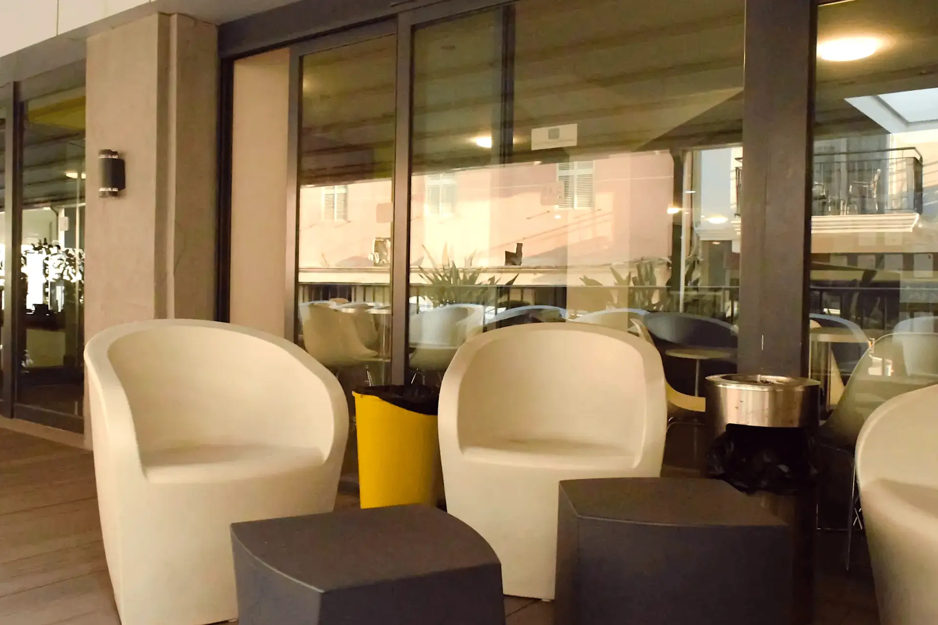 Outdoor terrace at ESE school with modern chairs