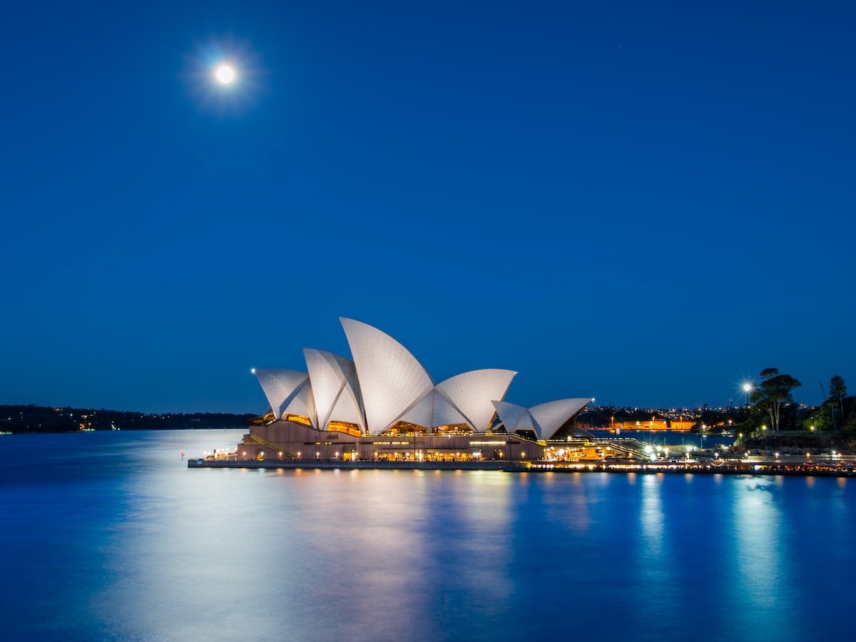 Ópera de Sydney à noite